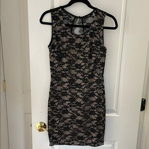 Elegant Black Lace Sleeveless Dress